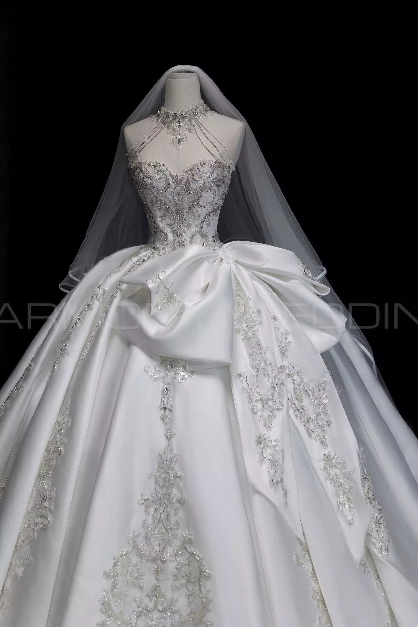 Mẫu váy thiết kế Harmony Wedding - Váy Cưới Luxury