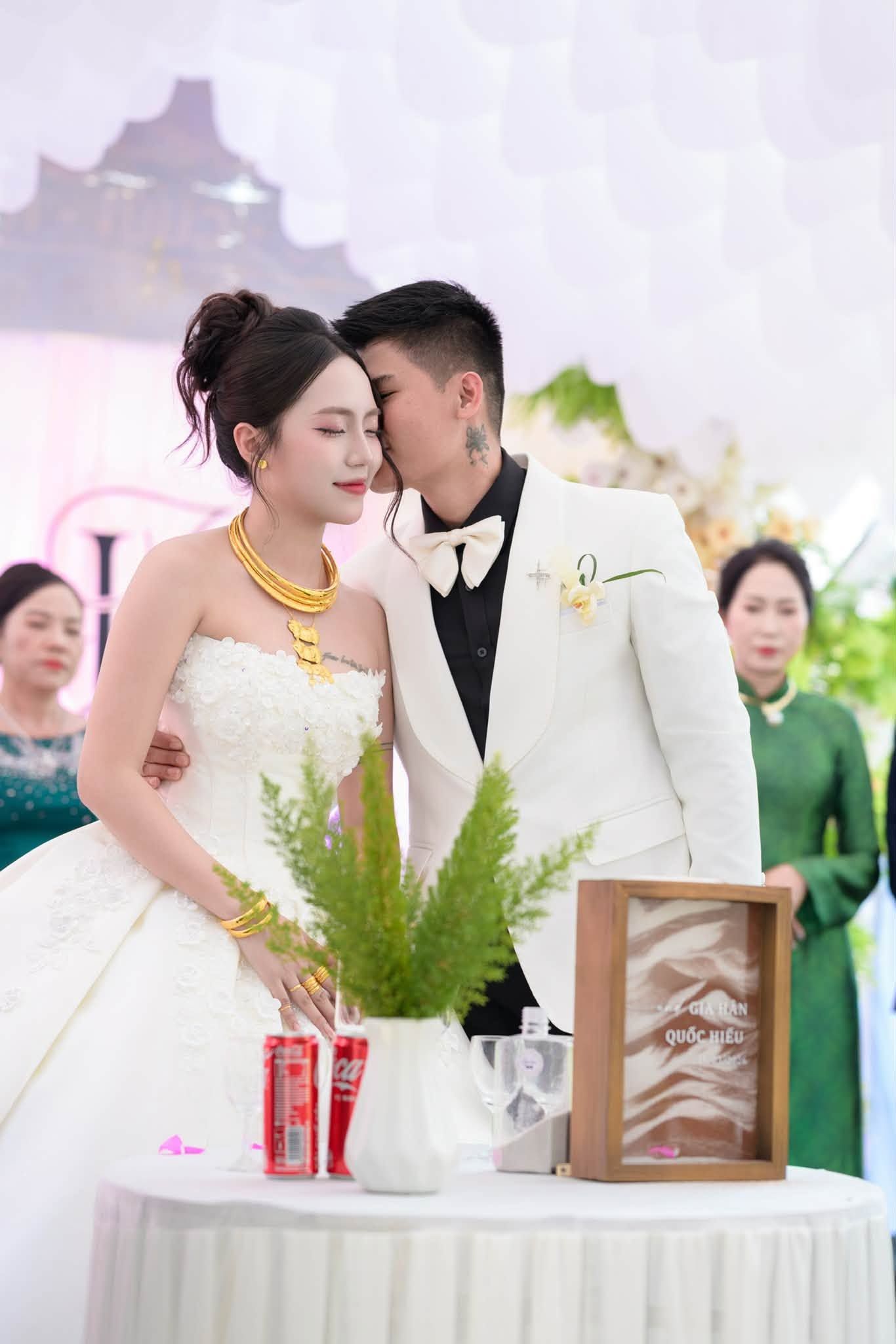 Album ảnh phóng sự ngày cưới 4 - Ảnh 38