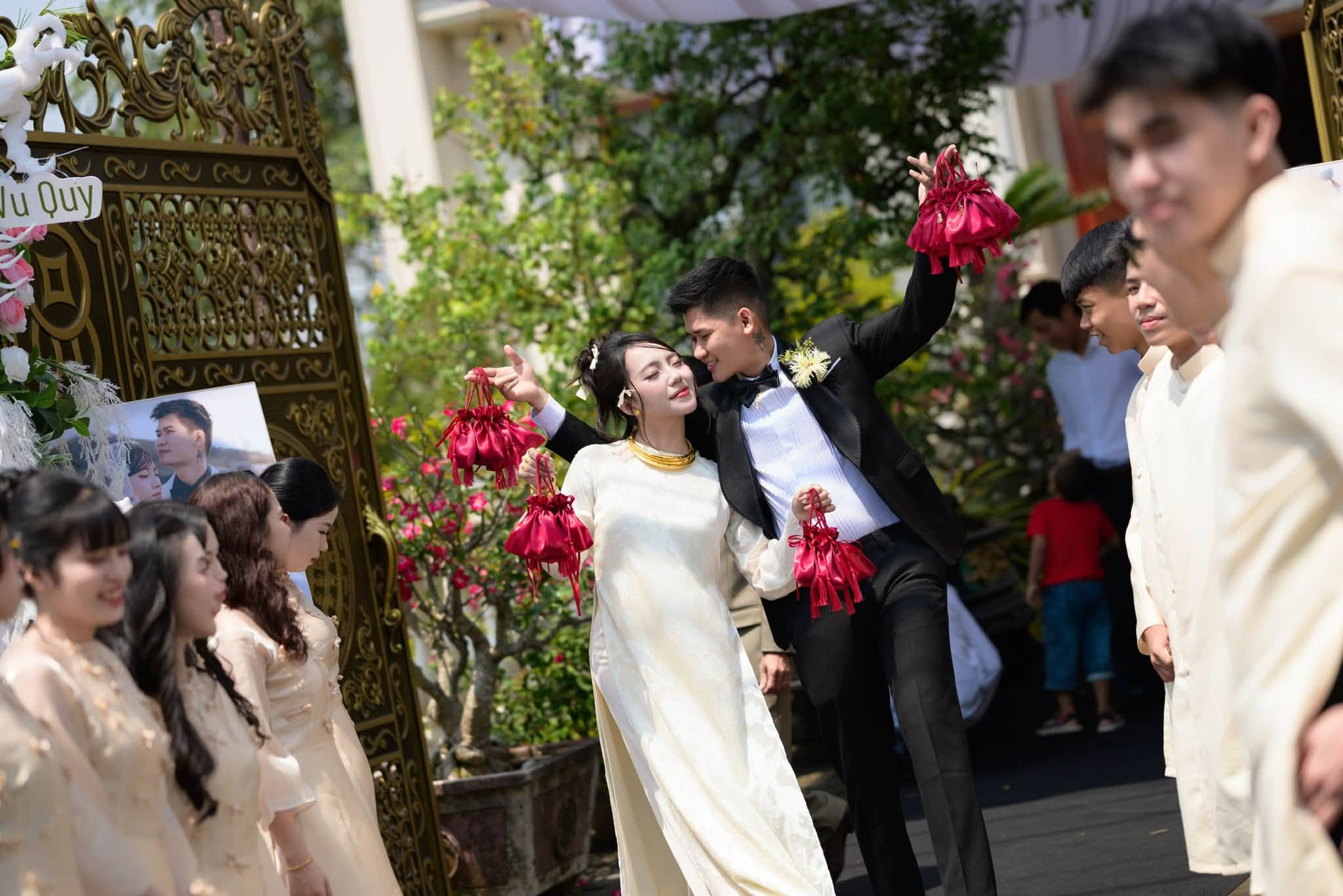 Album ảnh phóng sự ngày cưới 4 - Ảnh 40