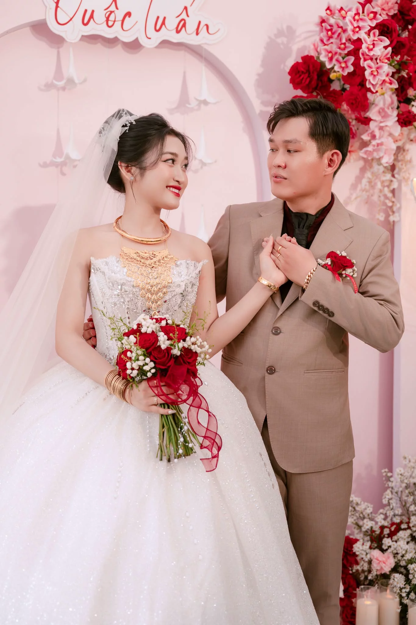 Album ảnh phóng sự ngày cưới - Ảnh 9