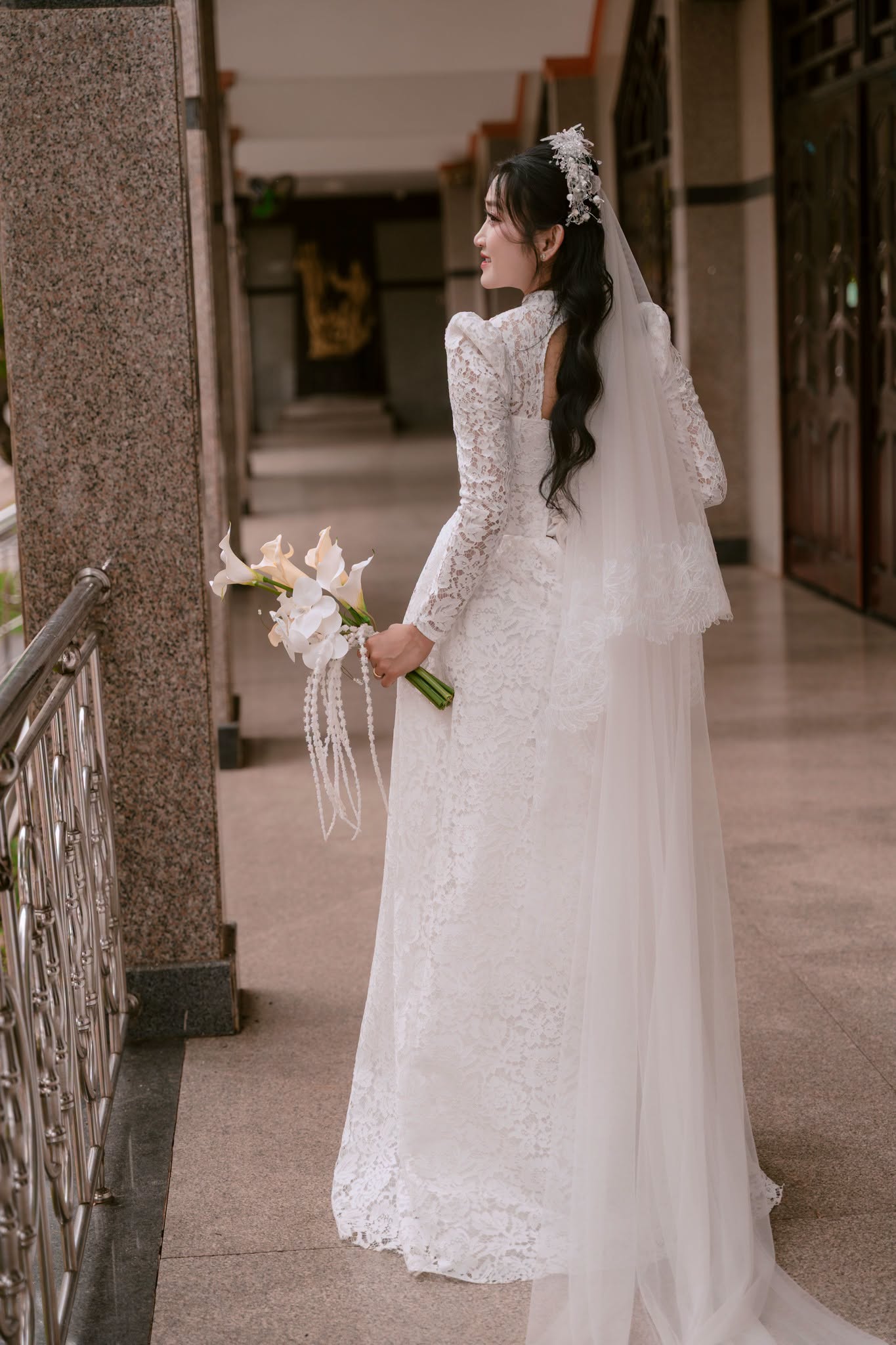 Album ảnh cưới nhà thờ - Ảnh 13