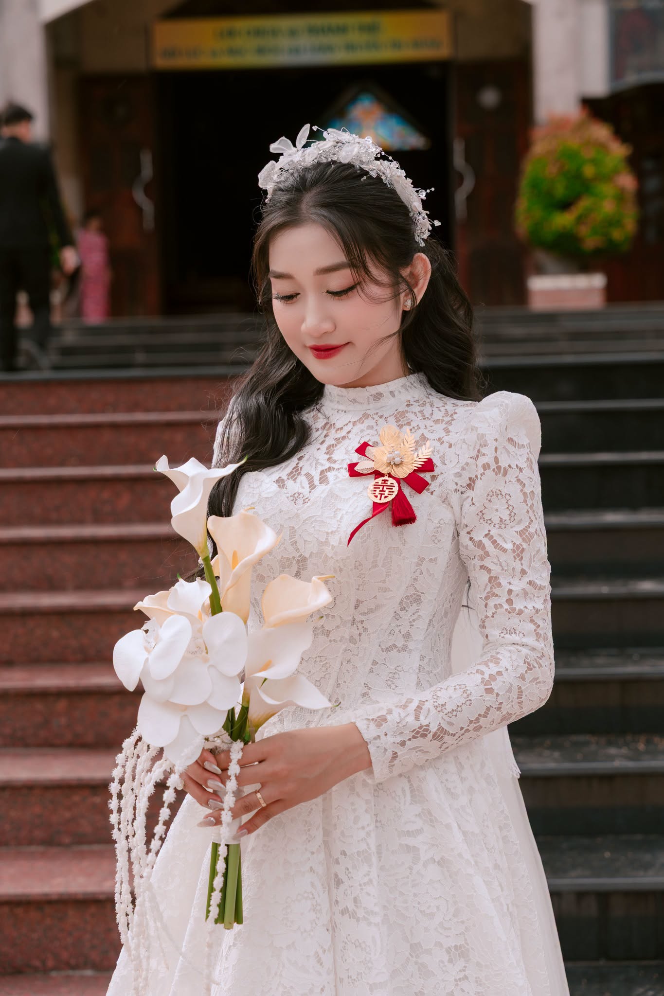Album ảnh cưới nhà thờ - Ảnh 9