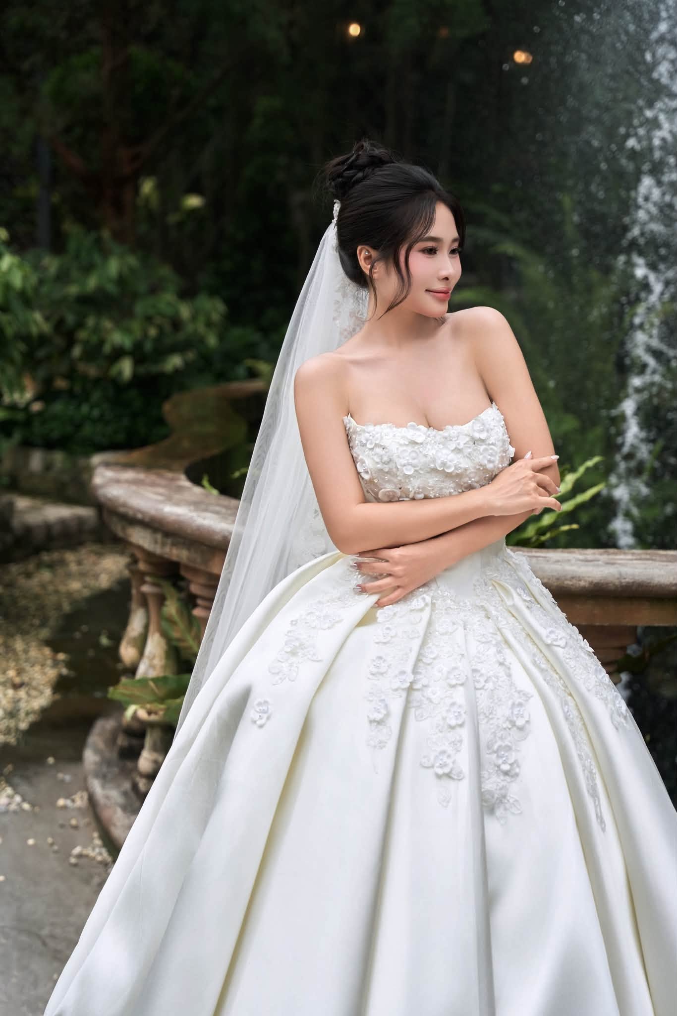 Album ảnh cưới Vũ Garden 3 - Ảnh 2